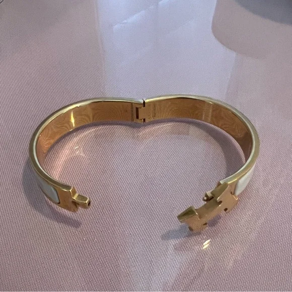 Hermes Clic H Bracelet - Picture 6 of 8